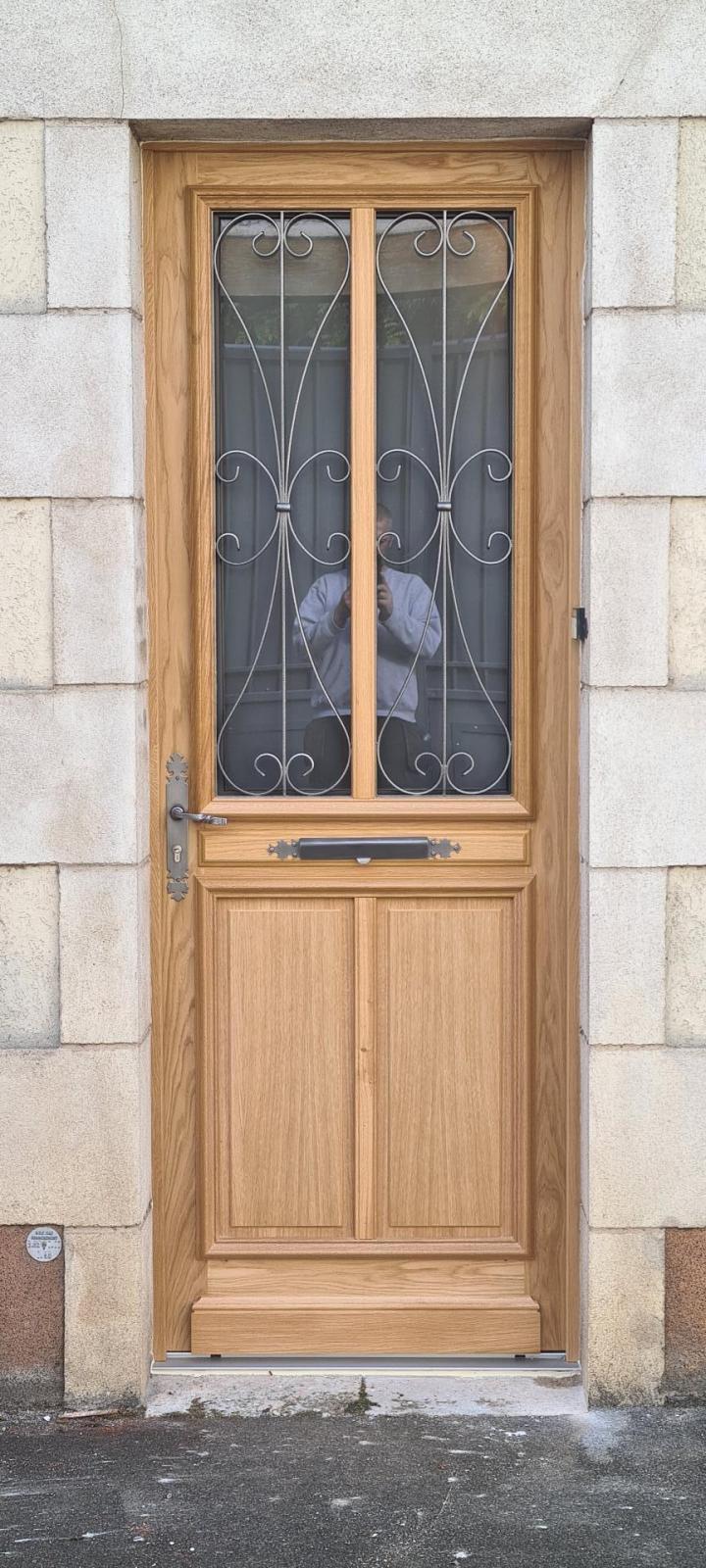 Pose de portes et fenêtre extérieure Fleury-les-Aubrais